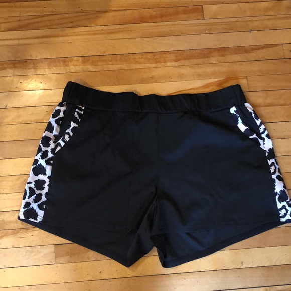 Short set black & leopard print 5x - Picture 5 of 8